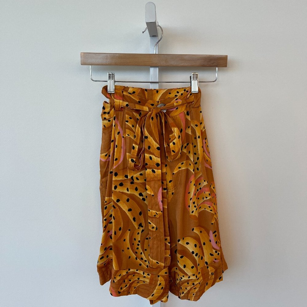 Farm Rio Caramel Raining Bananas Shorts
